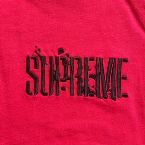 Supreme splatter s/s top